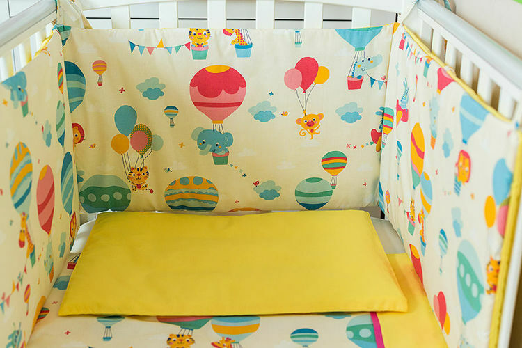 Imagine Lenjerie patut bebe cu galben 3 piese "Balonase" 60 x 120 cm