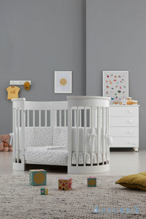 Imagine Patut oval alb Olalla co-sleeping cu saltea, set lenjerie si aparatori laterale